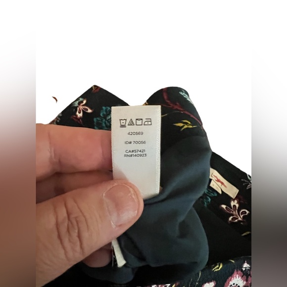 Loft by Ann Taylor Pencil Skirt Dark Hunter Green w/Floral Design Size 6 - Picture 10 of 10